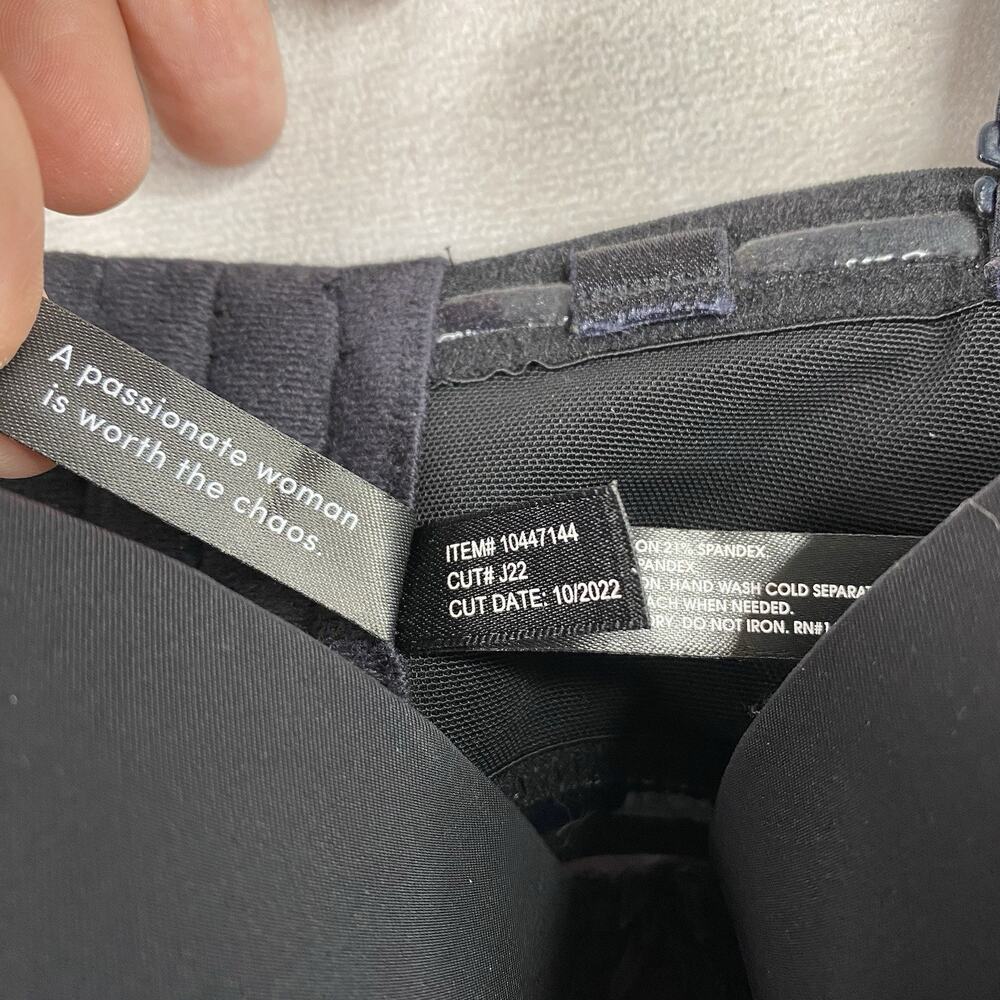 Torrid Curve Push Up Underwire Bra 46ddd Black La… - image 4